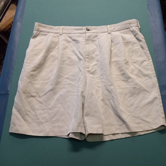Izod Golf Men's Shorts size 40 - Picture 1 of 5